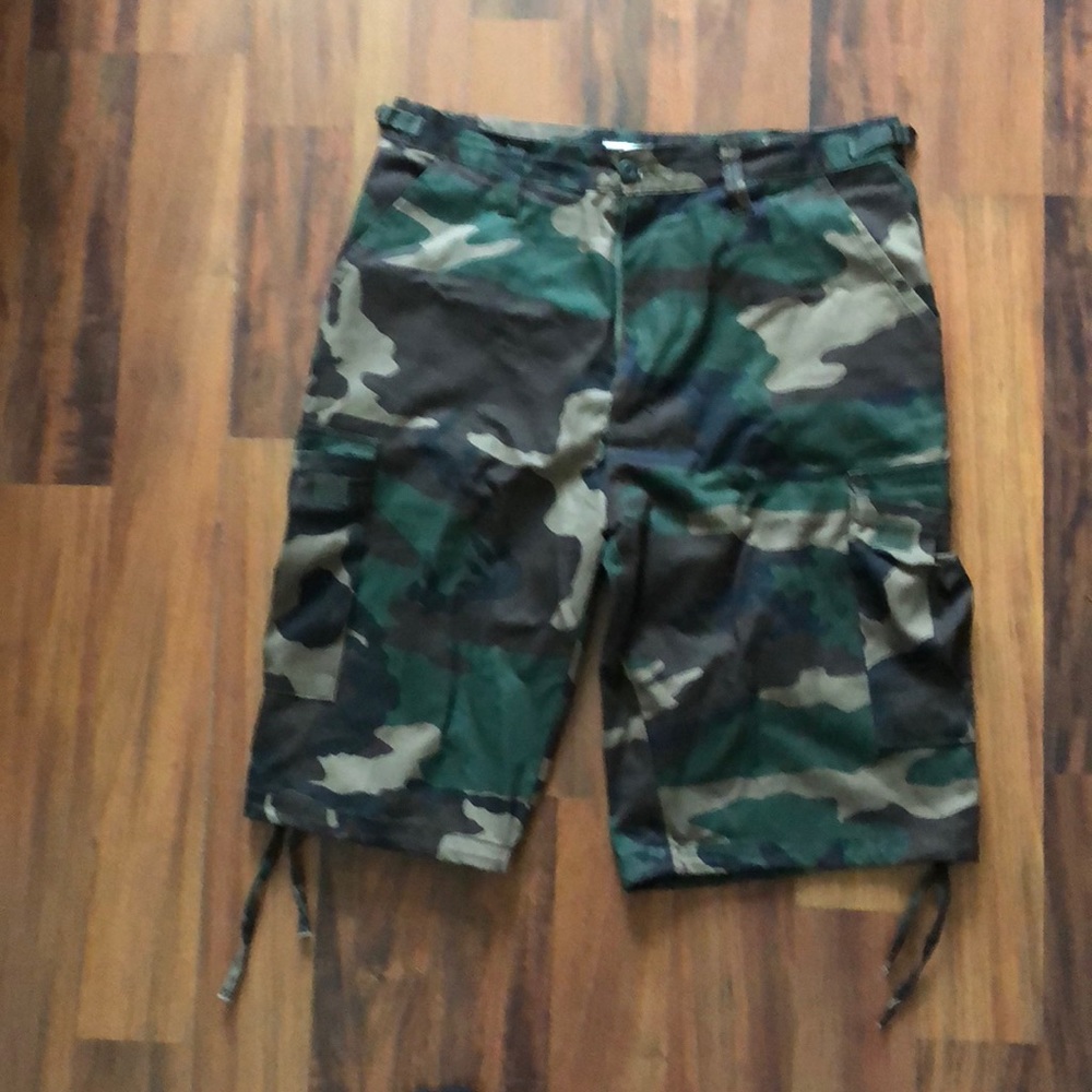 Army camouflage cargo shorts